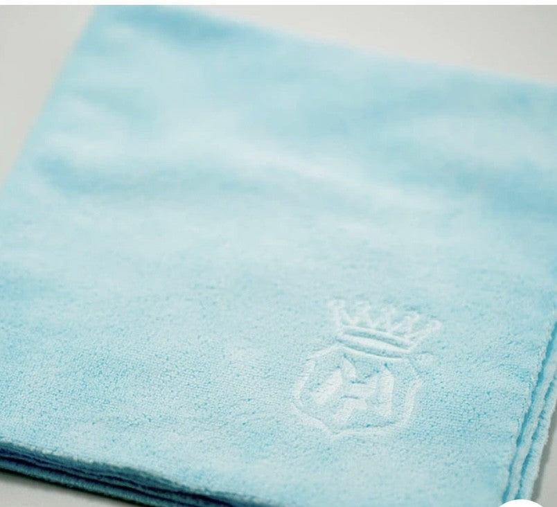 Micro-Fiber towel for car Detailing